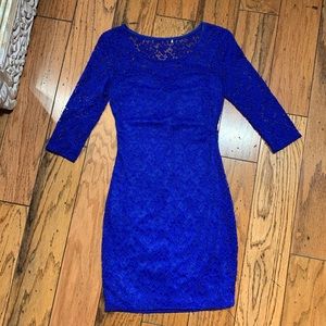 Lace Knee-Length Dress